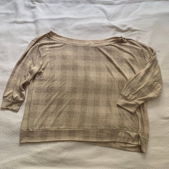 NEW Maurices tan plaid elbow sleeve stretchy button detail pullover top shirt - Picture 1 of 8